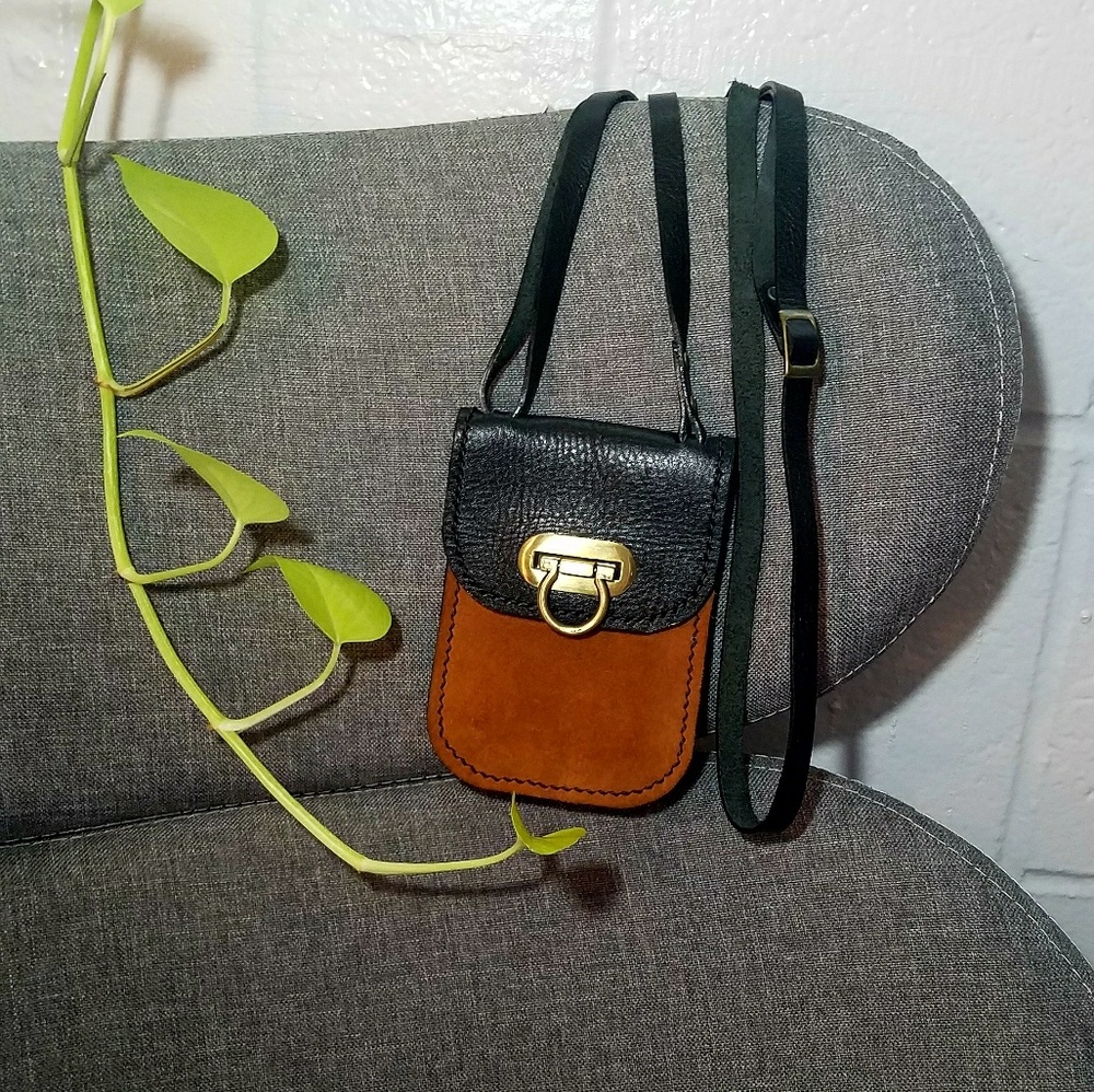 Small Crossbody Pouch